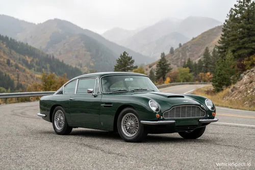Aston Martin DB6