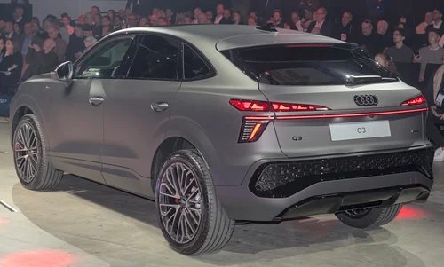 Audi Q3 III Sportback (FJ) - view 2