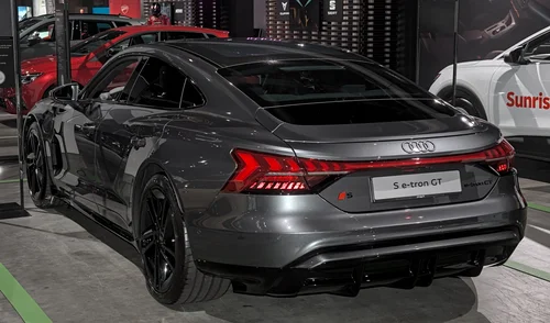 Audi S e-tron GT - view 2