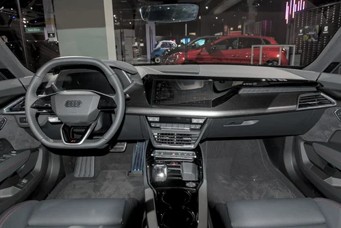 Audi S e-tron GT - view 3