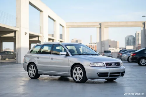 Audi S4 Avant (8D,B5)