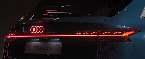 Audi S6 Avant e-tron - view 3