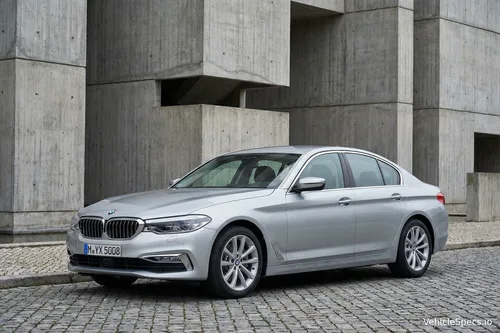 BMW 5 Series Sedan (G30)