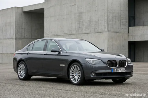 BMW 7 Series Long (F02)