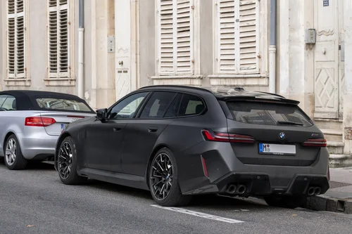 BMW M5 Touring (G99) - view 2