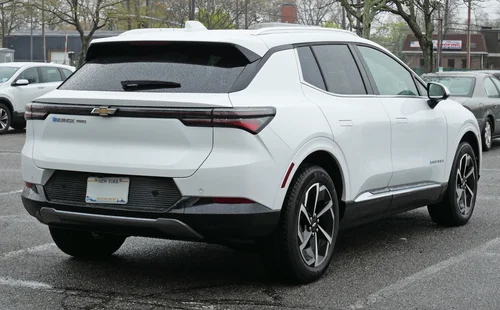 Chevrolet Equinox EV - view 2