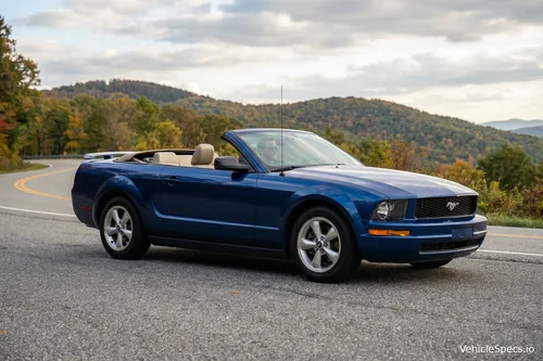 Ford Mustang Convertible V