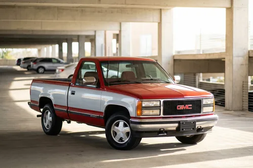 GMC Sierra 1500 I (GMT400) Regular cab SWB Wideside
