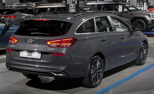 Hyundai i30 III CW (Phase 2 2024) - view 2