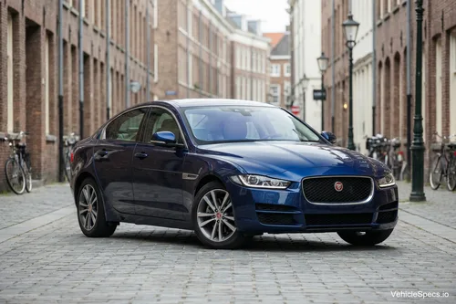 Jaguar XE (X760)