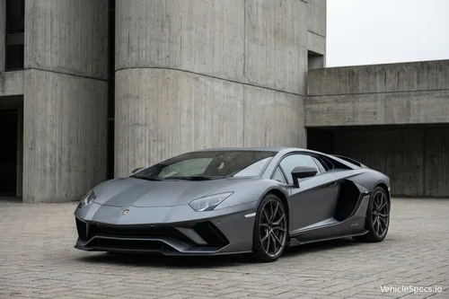 Lamborghini Aventador SVJ