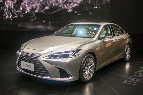 Lexus ES VII (XZ10, Phase 2 2024)