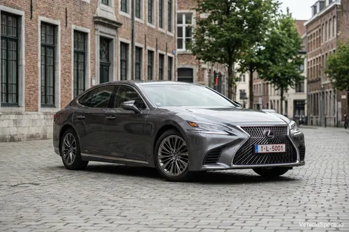 Lexus LS V