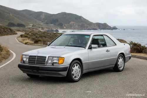 Mercedes-Benz C124