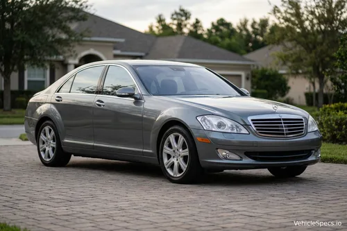 Mercedes-Benz S-class (W221)
