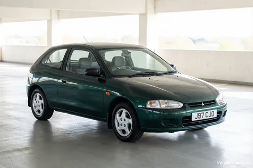Mitsubishi Colt V (CJO)