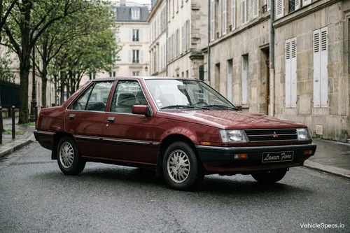 Mitsubishi Lancer Fiore II