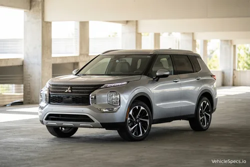 Mitsubishi Outlander IV