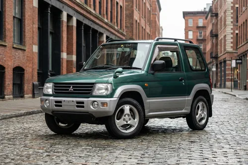 Mitsubishi Pajero Mini