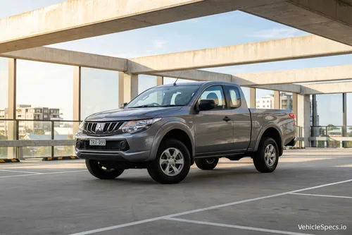 Mitsubishi Triton V Club Cab Pick Up (Phase 2 2019)
