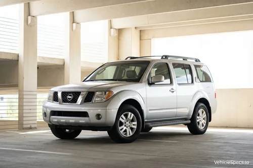 Nissan Pathfinder III