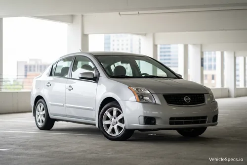 Nissan Sentra VI