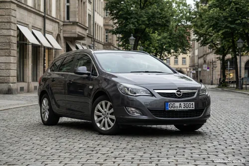 Opel Astra J Sports Tourer