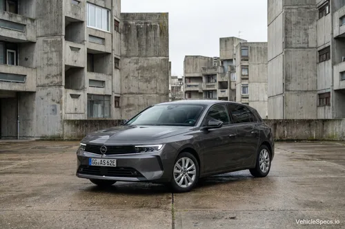 Opel Astra L