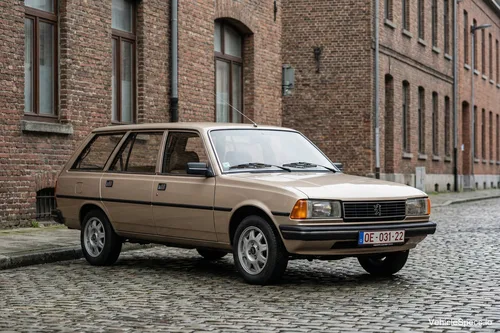 Peugeot 305 II Break (581E)