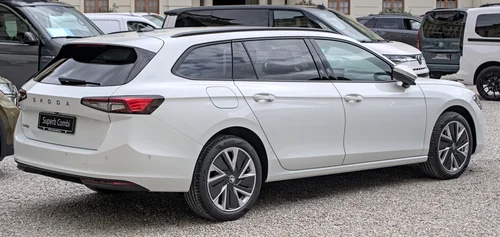 Skoda Superb IV - view 2