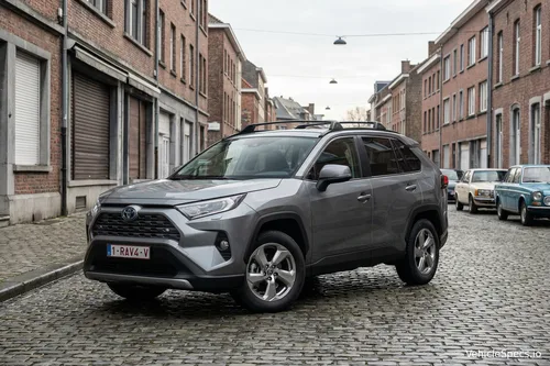 Toyota RAV4 V