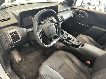 Toyota Urban Cruiser III - view 3