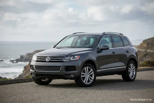 Volkswagen Touareg II (7P)